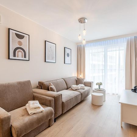Laba Kolobrzeg Apartamenty Kasprowicza 20C Parking Basen Fitness Bawialnia W Cenie, Parkplatz Schwimmbad Fitness Spielzimmer Im Preis Esterno foto
