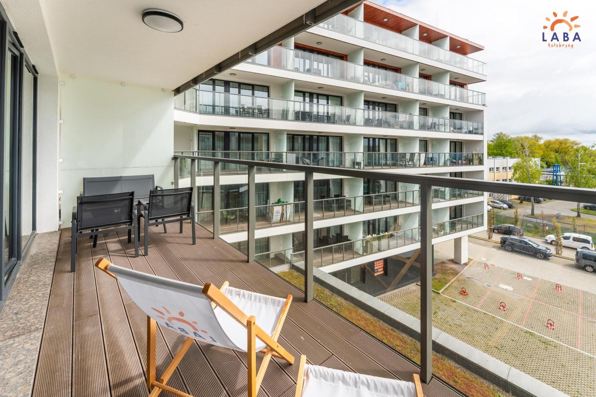Laba Kolobrzeg Apartamenty Kasprowicza 20C Parking Basen Fitness Bawialnia W Cenie, Parkplatz Schwimmbad Fitness Spielzimmer Im Preis Esterno foto